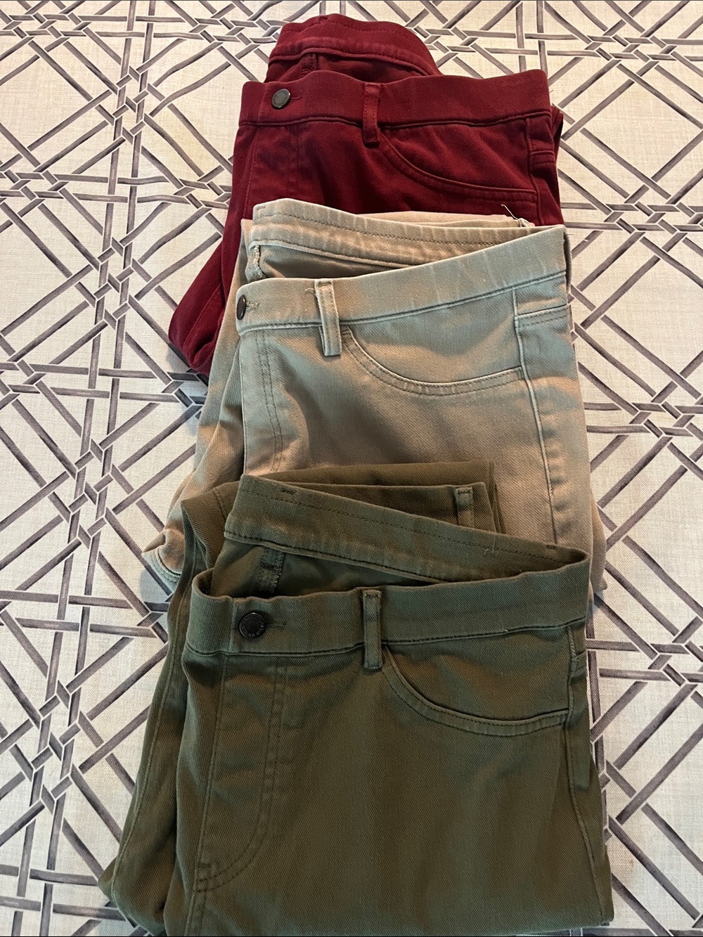 Uniqlo (3) XL pants Maroon, Olive & Khaki